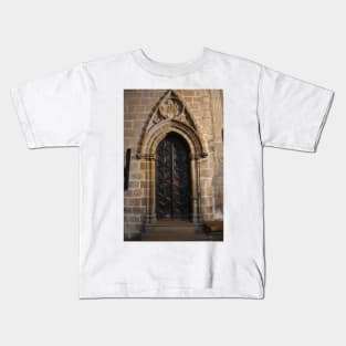 Cloister Door, Barcellona Cathedral of Saint Eulalia Kids T-Shirt